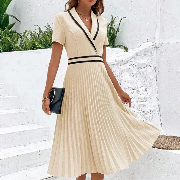 White Preppy Womens Contrast Binding Pleated Hem Dress - Picture 4 of 5